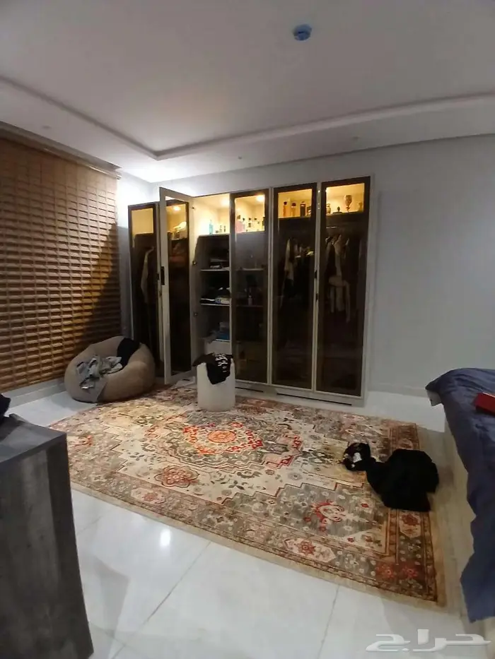 شقة دوبلكس مؤثثة بالكامل في مجمع سكني بحي طويق 4