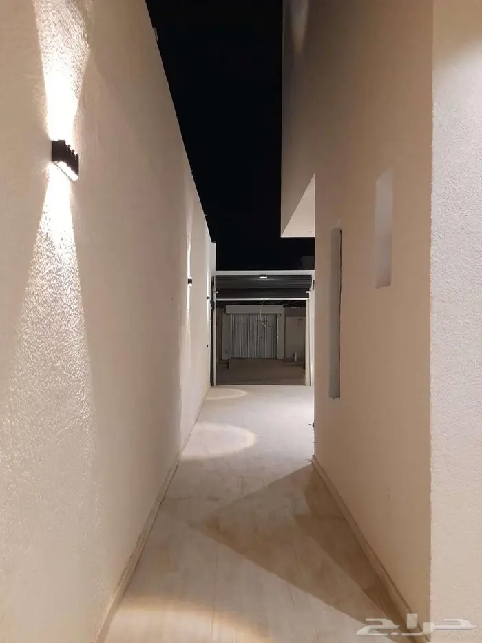 للبيع تاون هاوس بحي الشفا تصميم عصري مع تسهيلات تمويلية 2