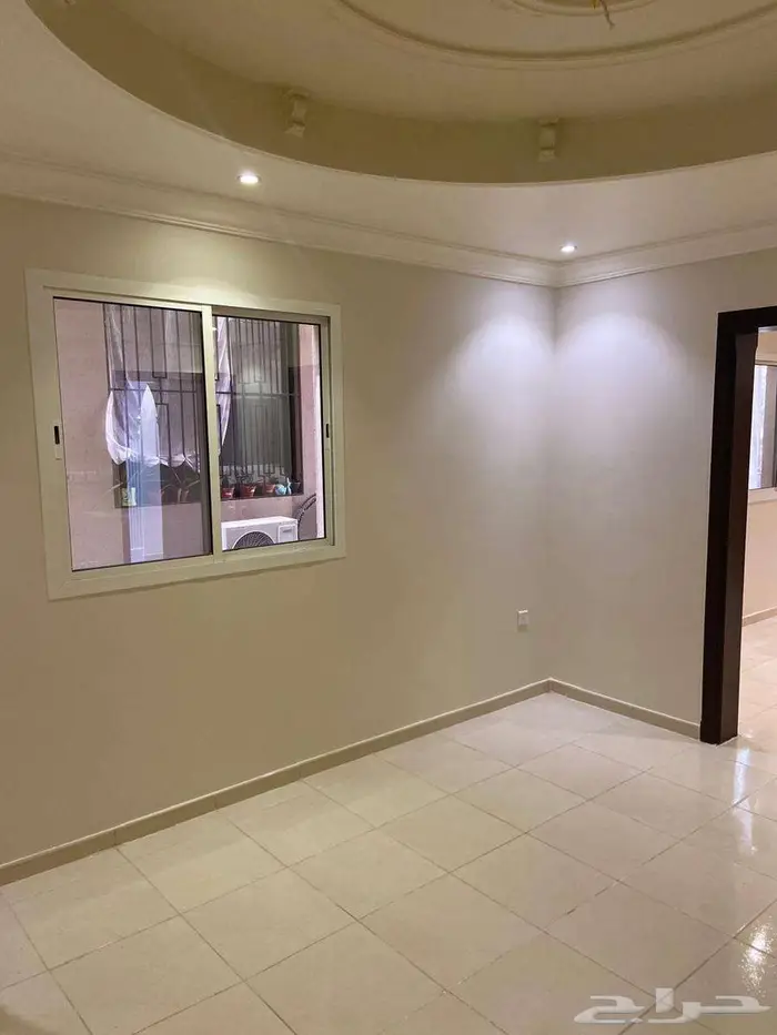 شقة للايجار 4 غرف حي الصفا شارع السبعين 32000 8