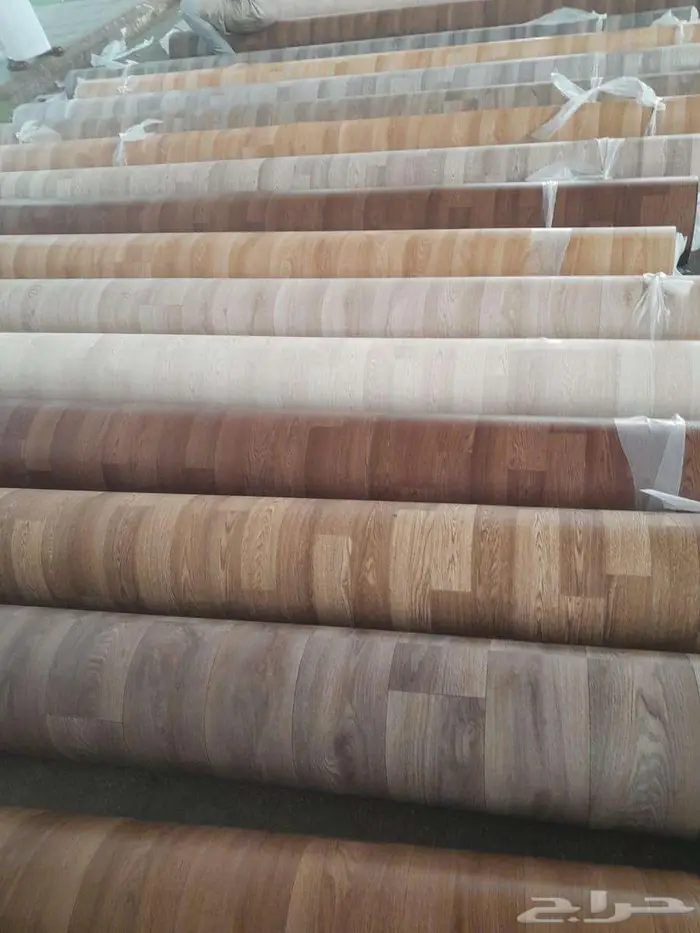 يوجد لدينا فينيل وباركيه مميز الدفع عند الاستلام 0