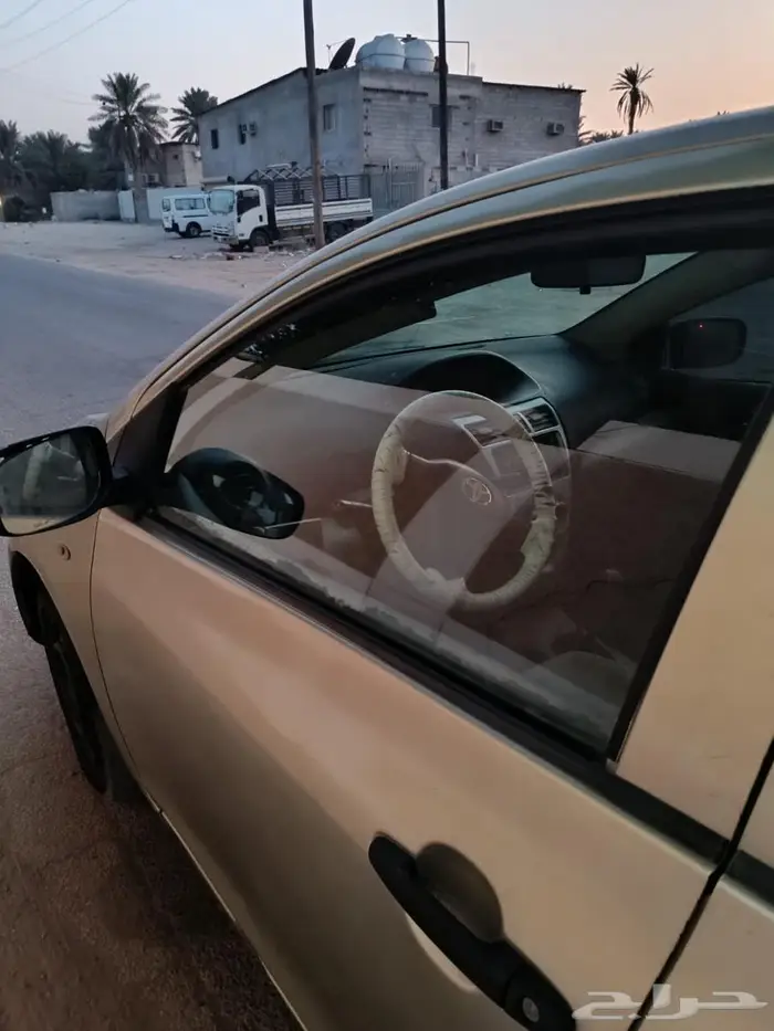 للبيع يارس 2008 2