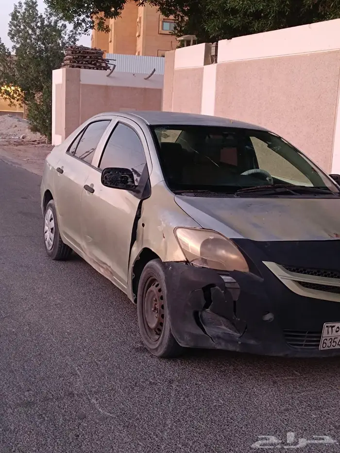 للبيع يارس 2008 9