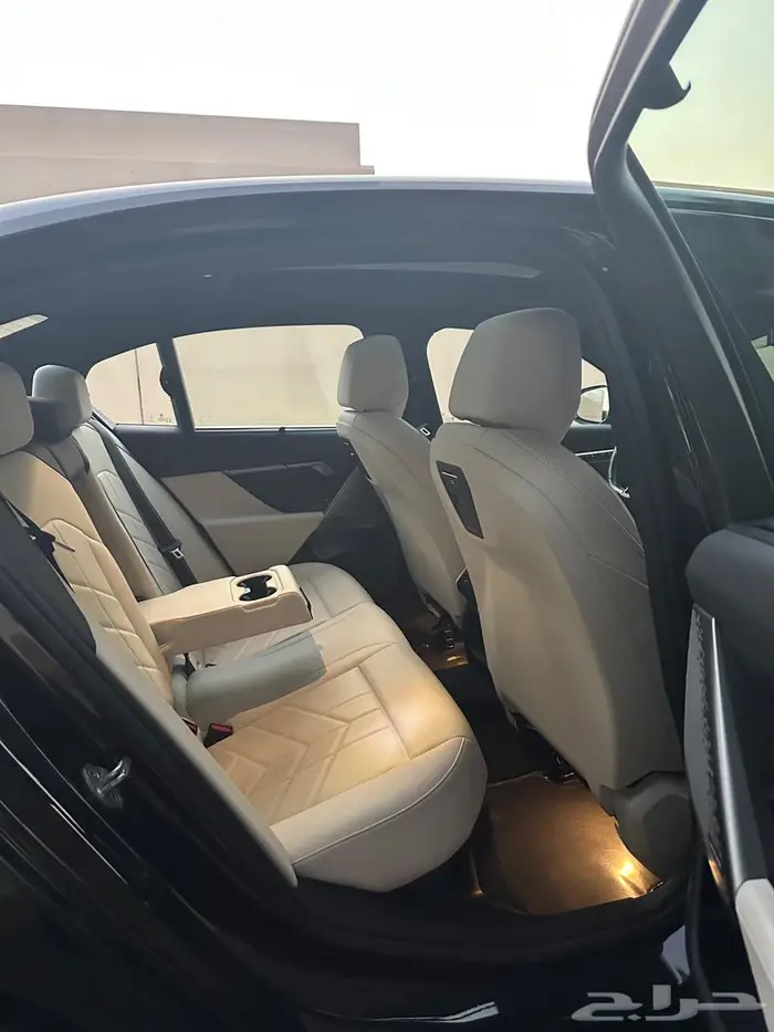 بي ام 520 ناغي 10