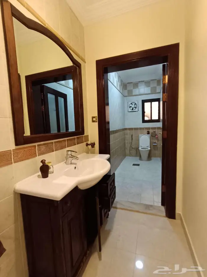 فيلا للبيع نظام شقق في حي المرجان GD952 6