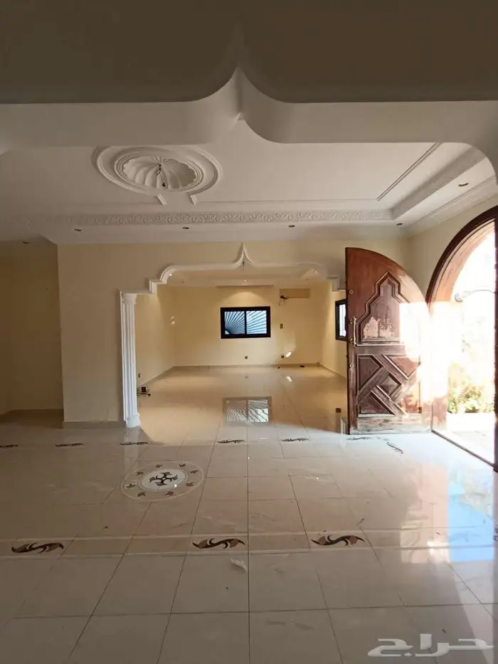 فيلا للبيع نظام شقق في حي المرجان GD952 32