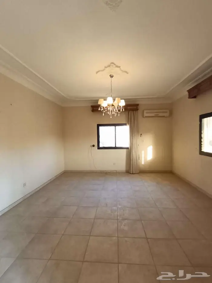 فيلا للبيع نظام شقق في حي المرجان GD952 15