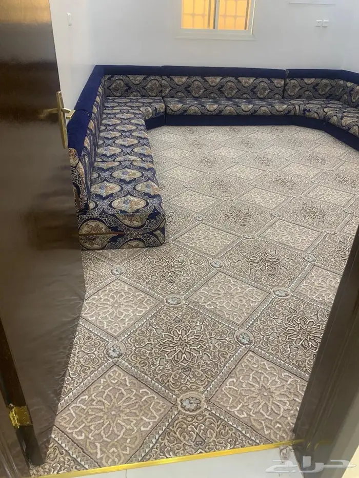 كنب نظيف للبيع ضغط 90 الموقع العيدابي 0