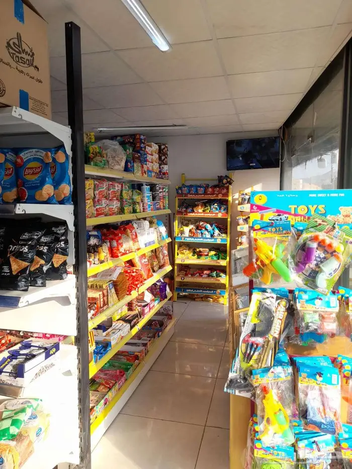 بقاله للبيع في جده كيلو 14 العليا 3