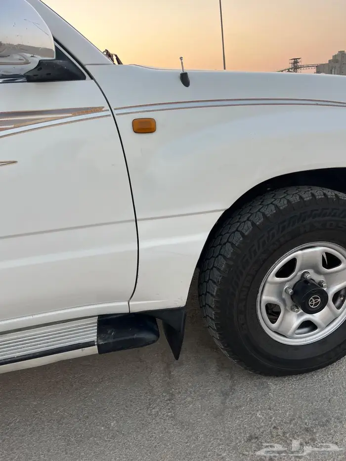 جيب جكس آر تايوتا موديل 2002 13
