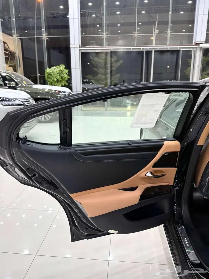 لكزس ES 350 CC نص فل سعودي 2025 جميع الالوان 15