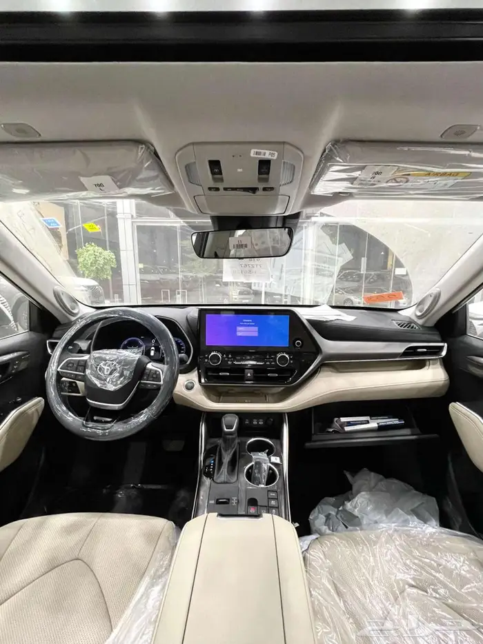 تويوتا هايلاندر ليمتيد 2025 سعودي 23