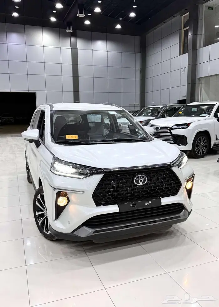 تويوتا فيلوز GLX بنزين سعودي 2025 1