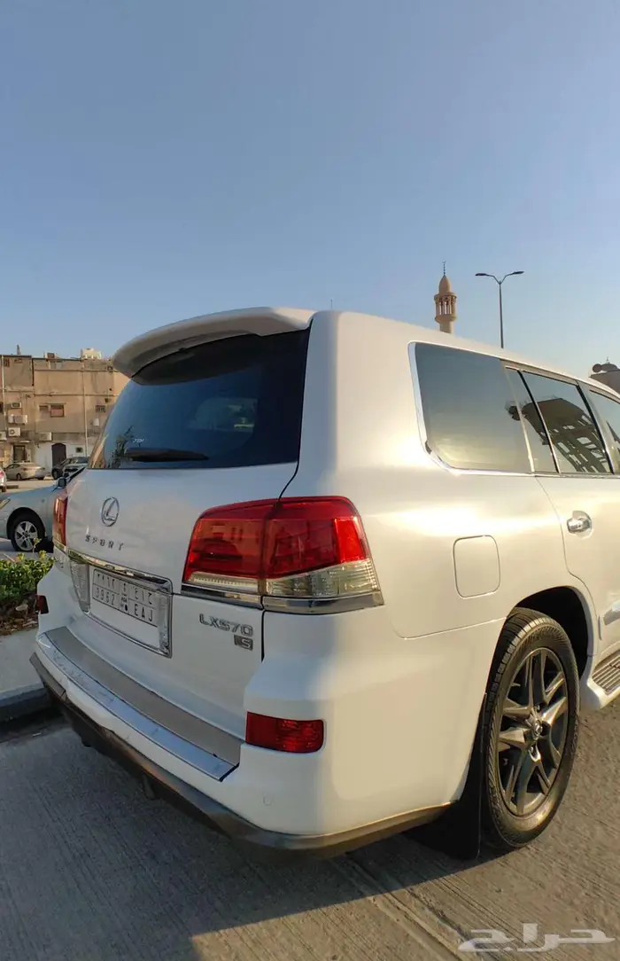 لكزس LX 570 موديل 2009 14