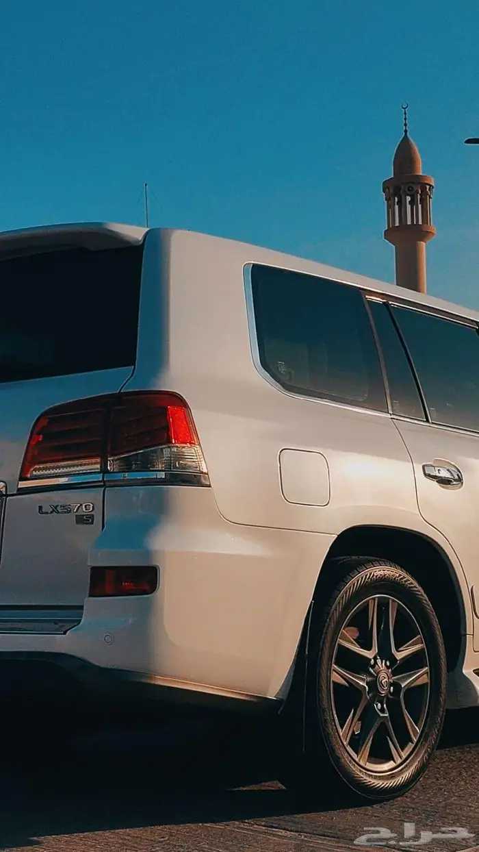 لكزس LX 570 موديل 2009 7