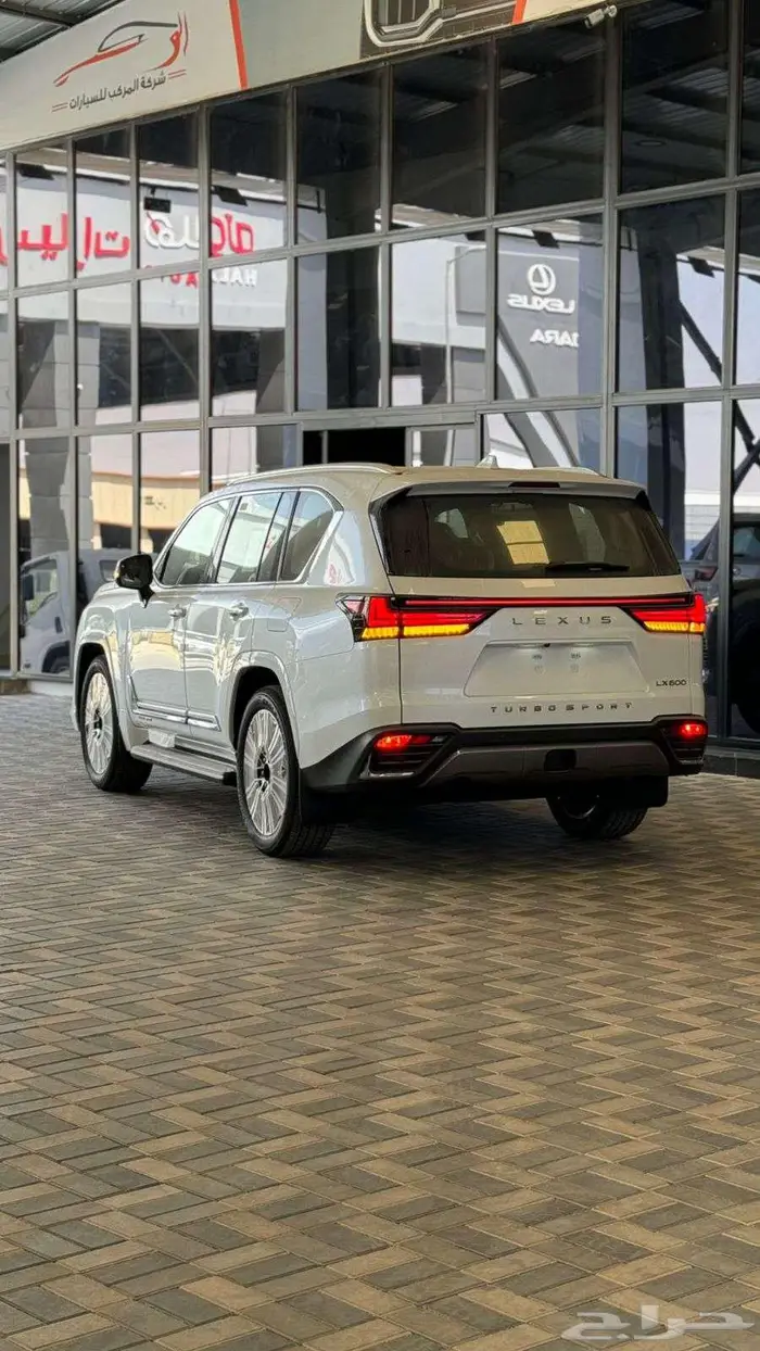 لكزس بي بي بريمي ابيض جملي تشغيل عن بعد 2025 - 570 4