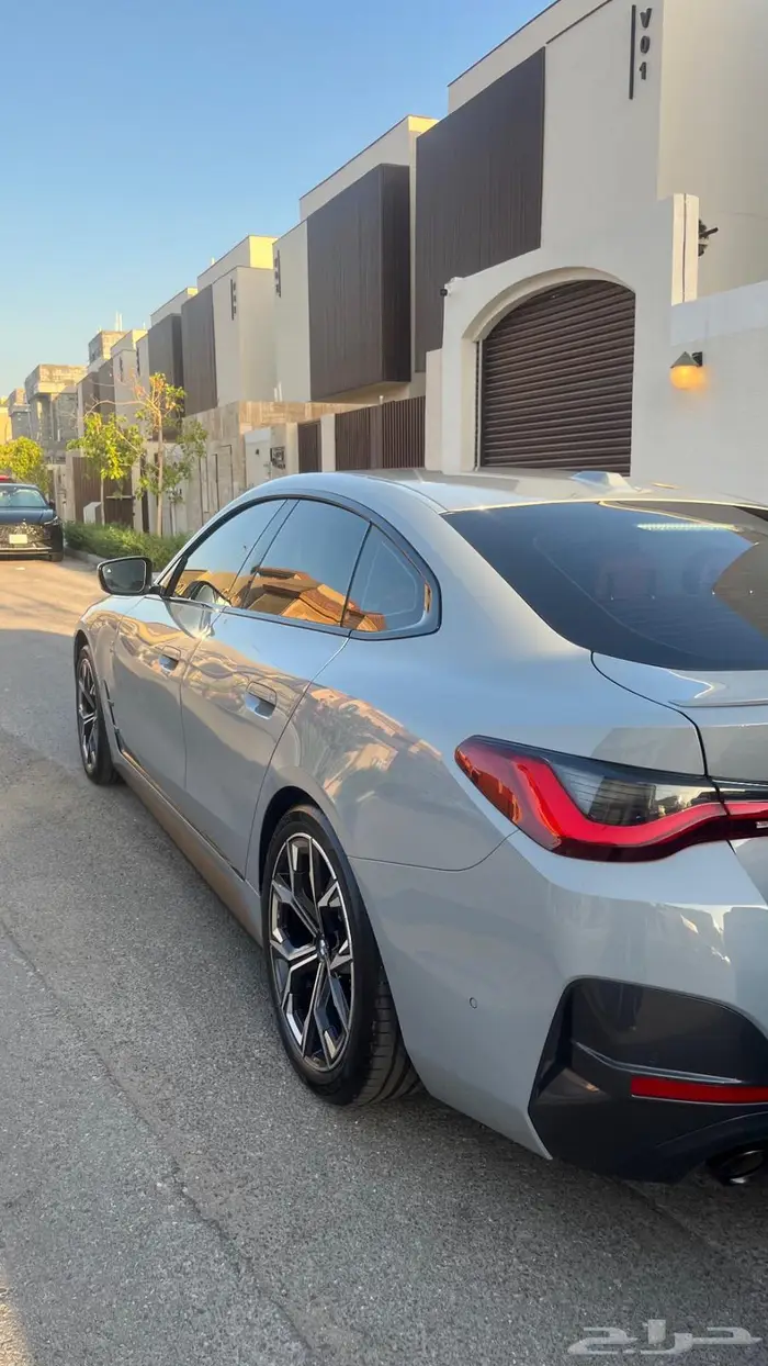 بي ام دبيليو 430i موديل 2024 0