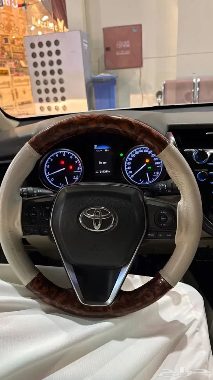 كامري GLE 2019 فل كامل سعودي مالك اول 8