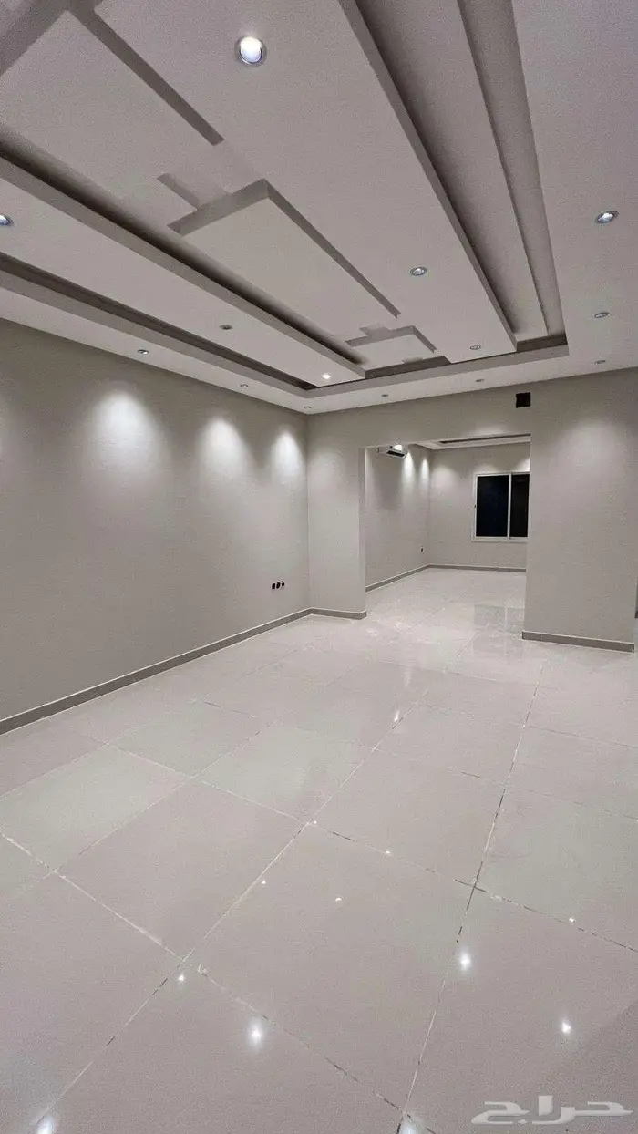 فيلا مميزة للبيع في حي العرض بالرياض 15