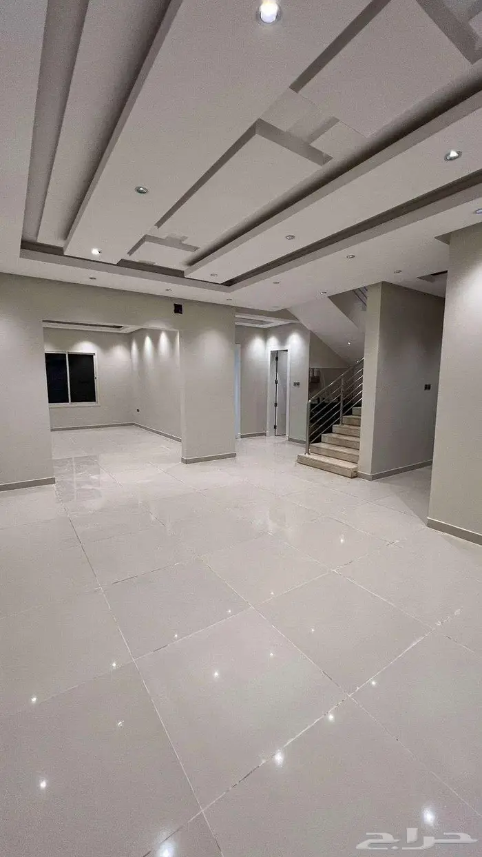 فيلا مميزة للبيع في حي العرض بالرياض 3