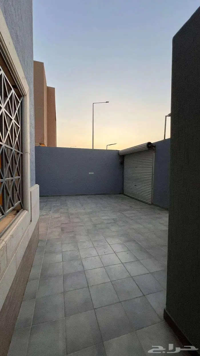 فيلا مميزة للبيع في حي العرض بالرياض 25