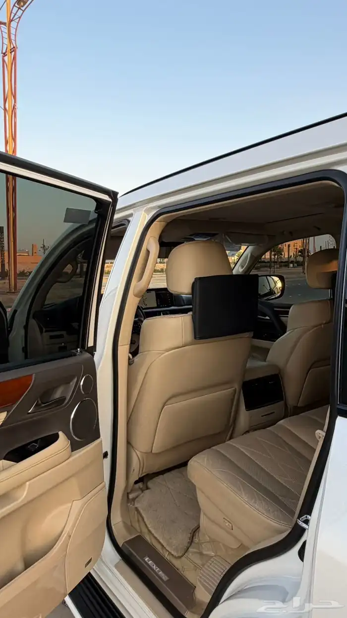 جيب لكزس للبيع 2019 8