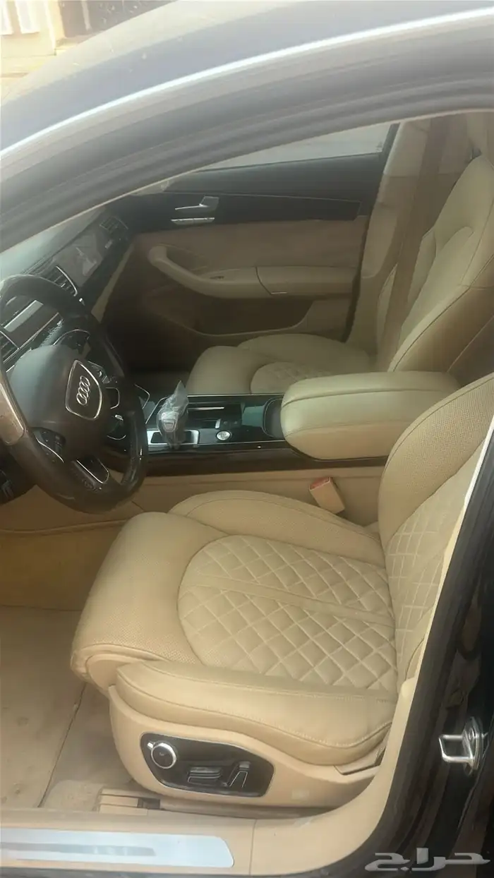 اودي A8 7