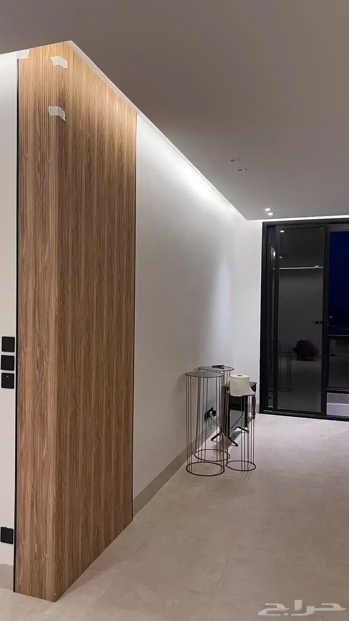 شقة مطله على البحر بسعر مميز 4