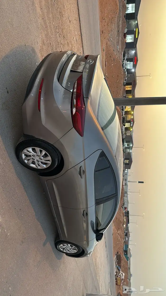 النترا 2018 مكينة 2000 13