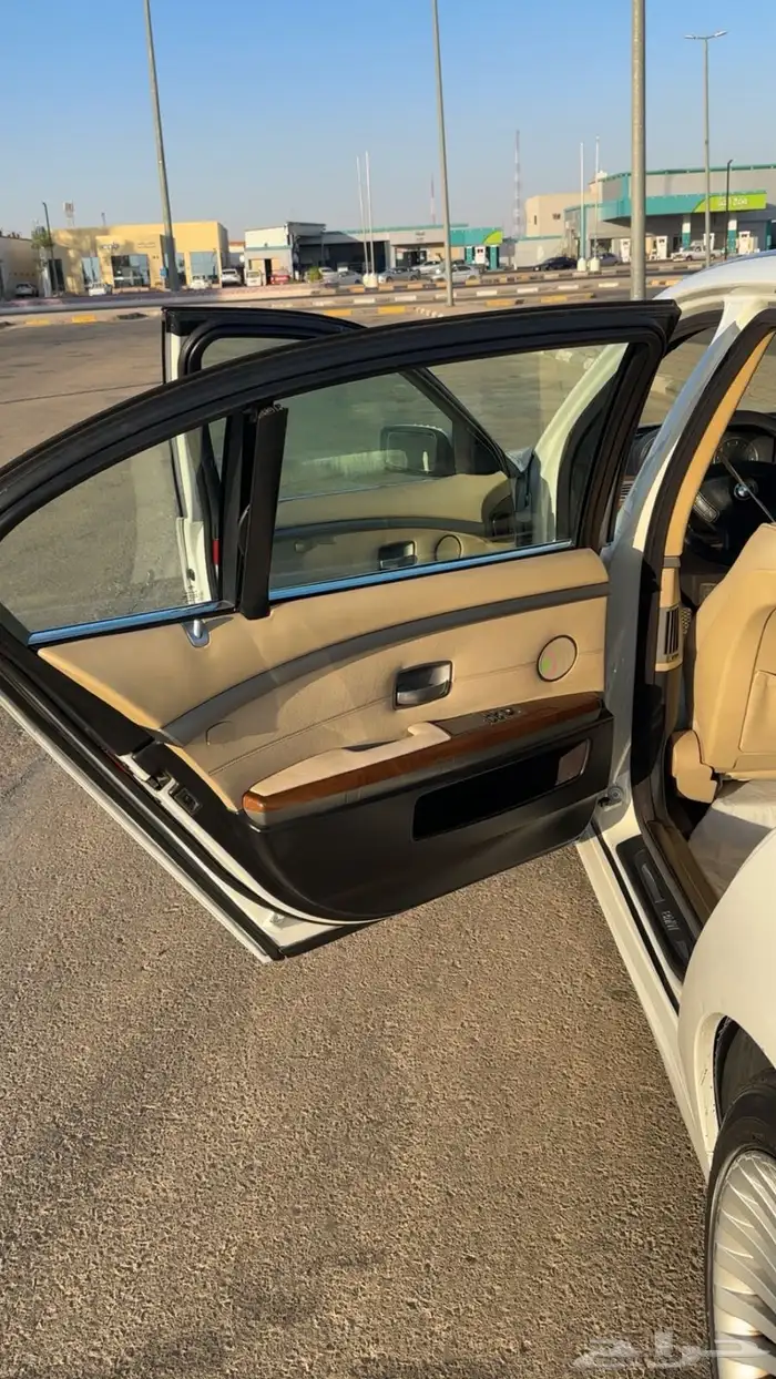 سيارة BMW موديل 2007 9