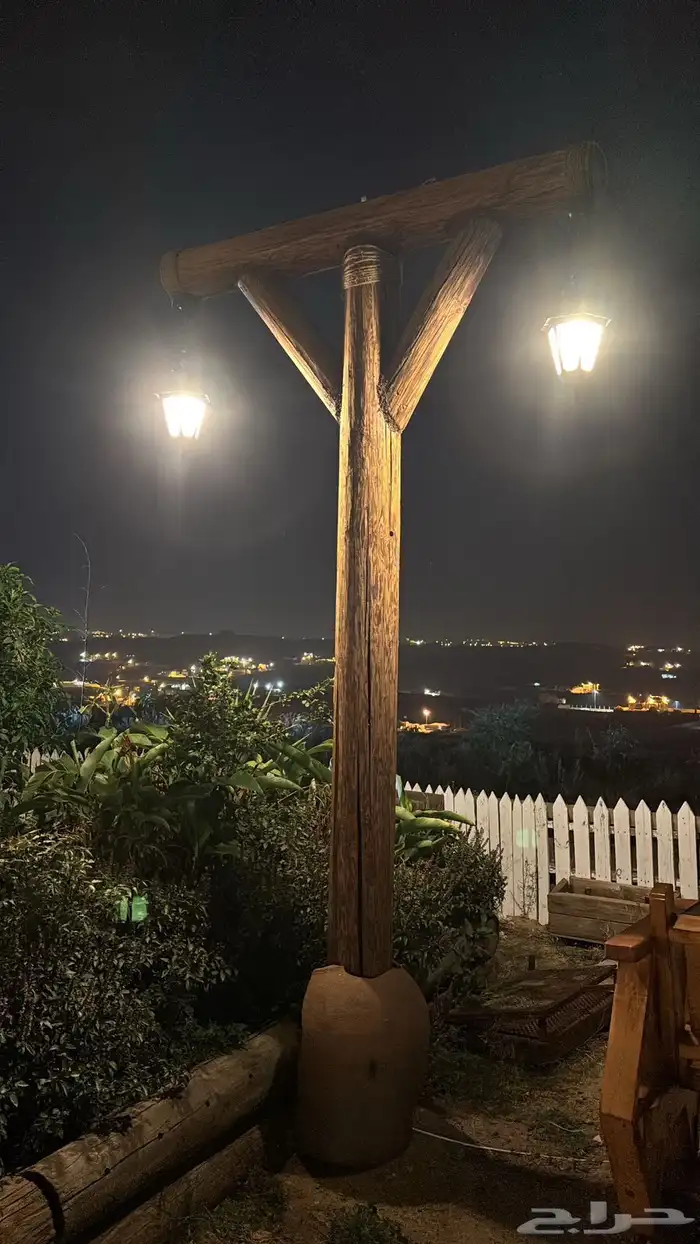 كراسي وطاولات خشبيه جوده عاليه 17