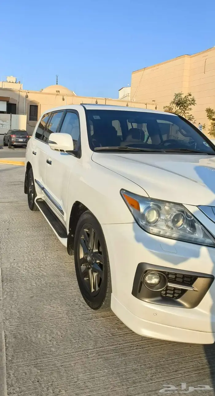 لكزس LX 570 موديل 2009 9