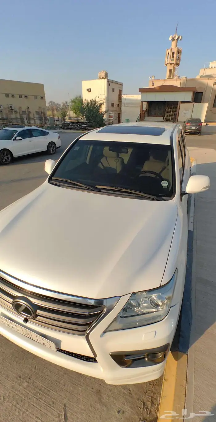 لكزس LX 570 موديل 2009 17