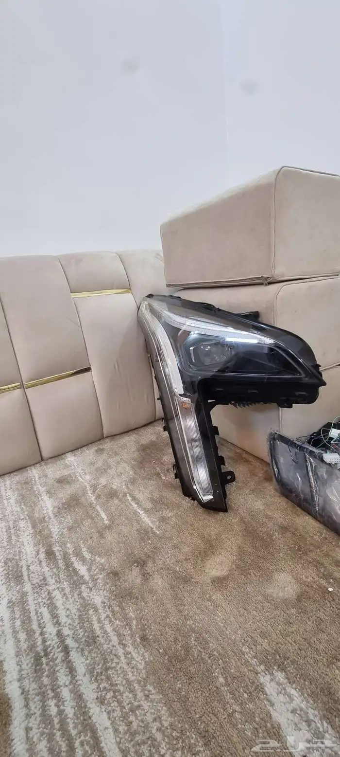 شمعه كاديلاك XT4 3