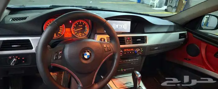 BMW 325i كوبية 2011 نظيفه جدا 4