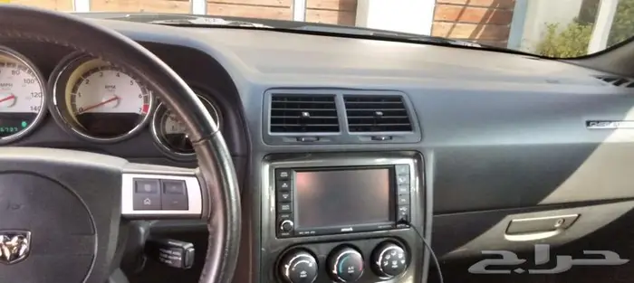 دودج تشالنجر 2010 V6 SE 15