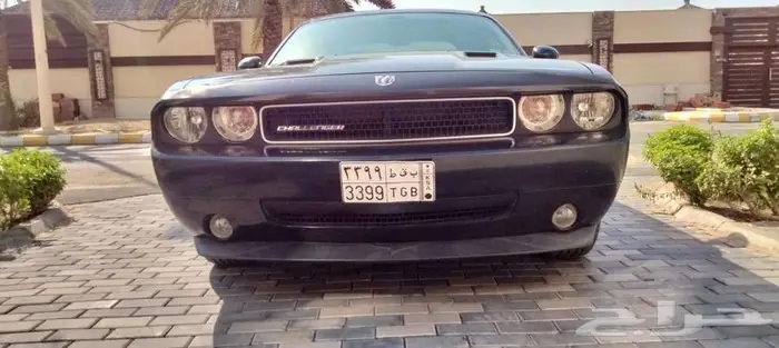 دودج تشالنجر 2010 V6 SE 4