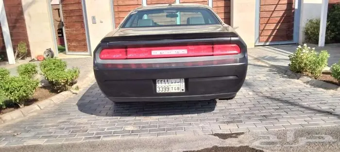 دودج تشالنجر 2010 V6 SE 1