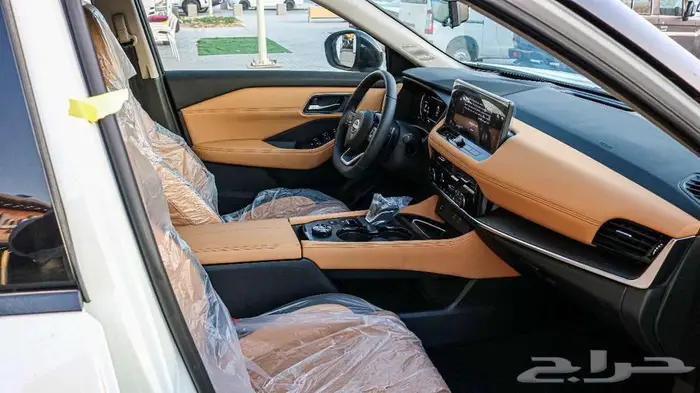 نيسان اكس تريل فل كامل ونص فل موديل 25 دبل كاش واقساط 7