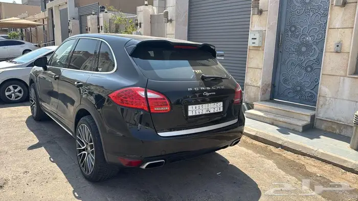 بورش كايين مخزن 2013 عداد 135 الف منوة المستخدم 5