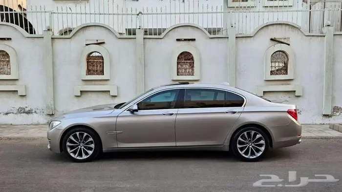 BMW 730 iL قمة النظافة 2015 0