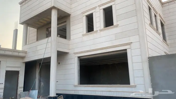 فيلا للبيع في المجمعة 4