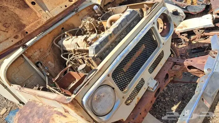 للبيع قطع شاص وربع من مديل 84 وتحت كل القطع فيه 2