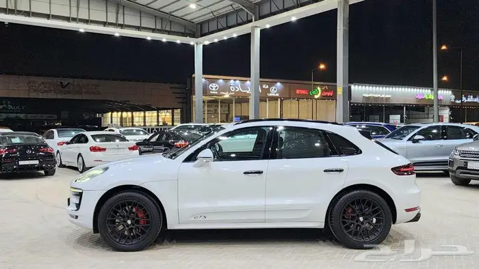 بورش ماكان GTS 2017 3