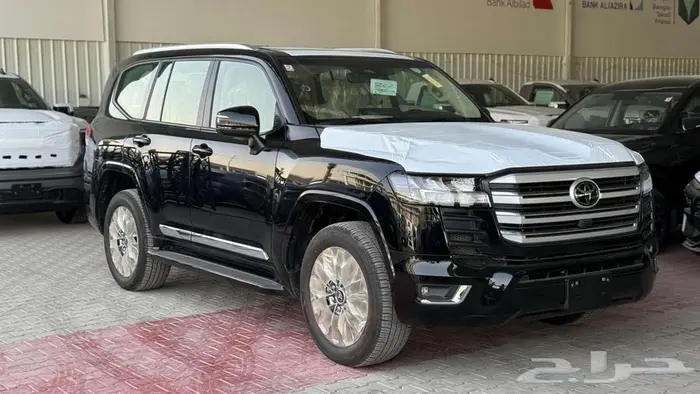 لاند كرورز GXR L4 بنزين 2025 سعودي كاش وتمويل بطاقة جمركيه 7