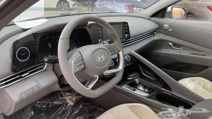 النترا كمفورت 1.5 موديل 2025 معدني 11