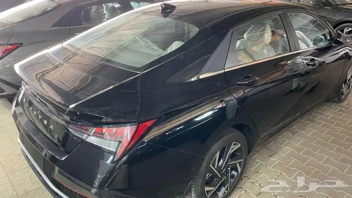 النترا كمفورت 1.5 موديل 2025 اسود 1