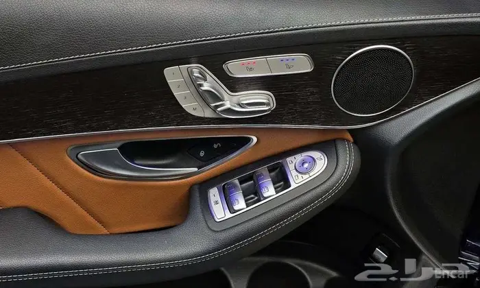 مرسيدس GLC 300 4MATIC 2021 - وارد كوريا 7