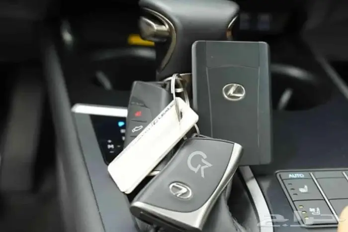 لكزس Ux 200 نص فل أقل هامش ربح وأقل قسط شهري 11