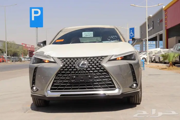 لكزس UX300H AH هايبرد بقسط 400 نظام الدفعتين 2024 عرض خاص 0