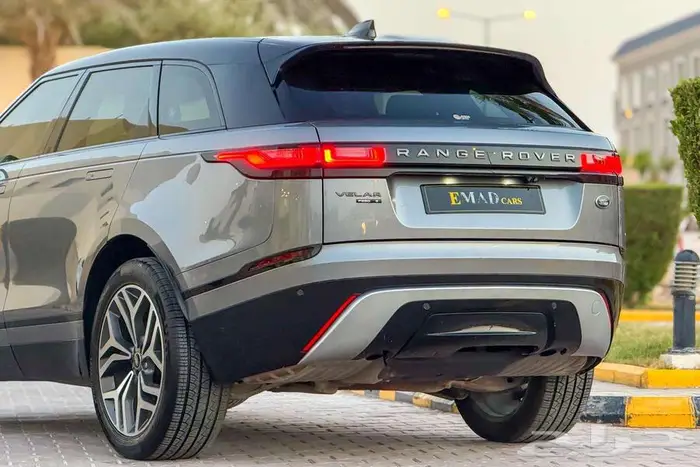 لاند روفر فيلار S 2020 رمادي سعودي 4